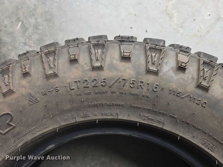 image for item ER1517 (5) tires