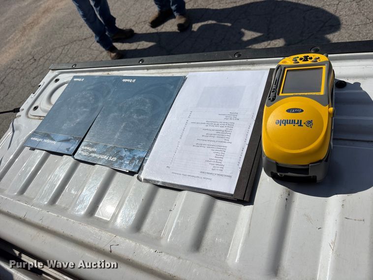 image for item ES8993 Trimble GeoXT GeoExplorer 2008 Series GPS
