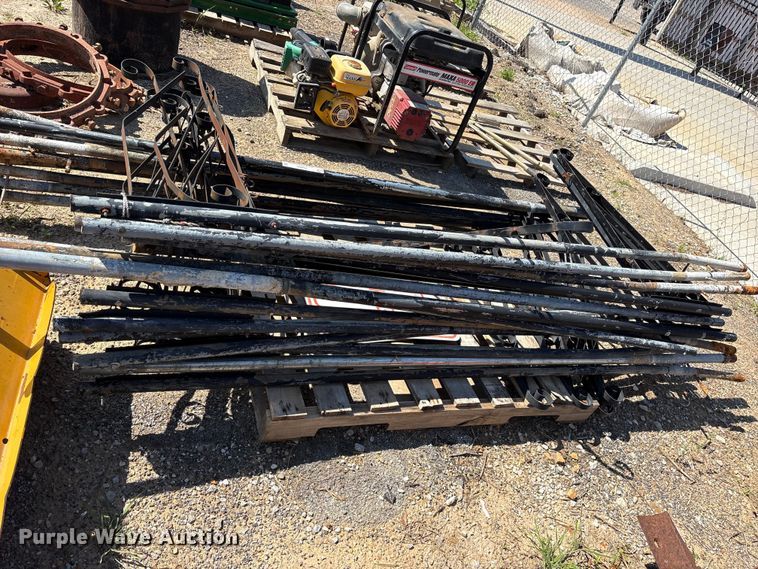 image for item ES8995 Approx. (19) 8' sign hangers