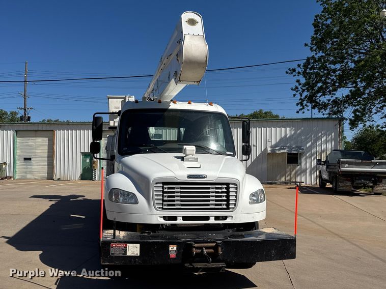 image for item ET1995 2013 Freightliner M2 bucket truck