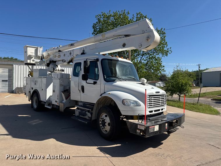 image for item ET1995 2013 Freightliner M2 bucket truck
