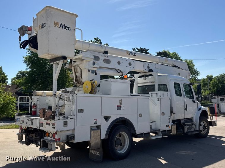 image for item ET1995 2013 Freightliner M2 bucket truck