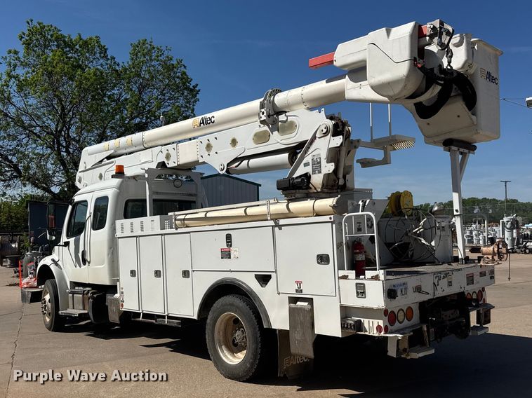 image for item ET1995 2013 Freightliner M2 bucket truck
