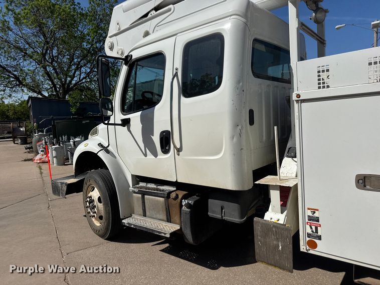 image for item ET1995 2013 Freightliner M2 bucket truck