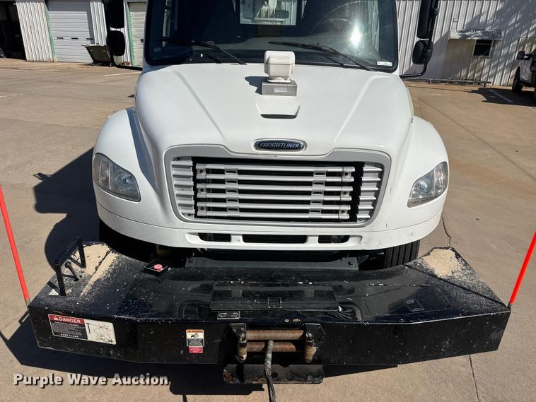 image for item ET1995 2013 Freightliner M2 bucket truck