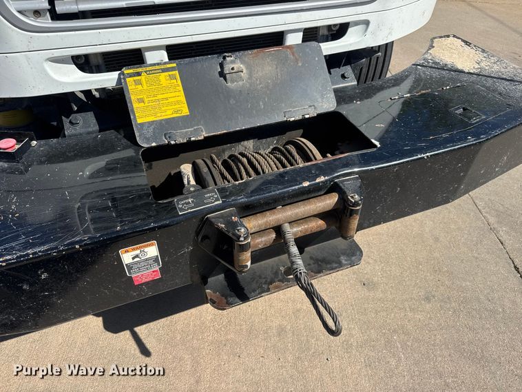image for item ET1995 2013 Freightliner M2 bucket truck