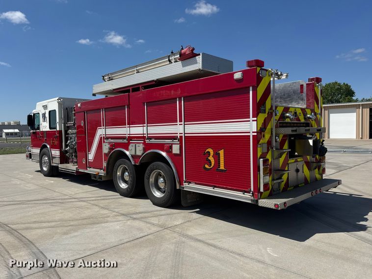 image for item ET1997 2008 Spartan pumper fire truck