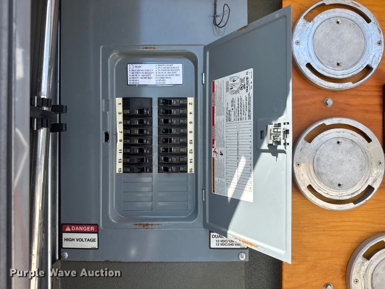 image for item ET1997 2008 Spartan pumper fire truck