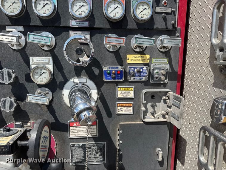 image for item ET1997 2008 Spartan pumper fire truck