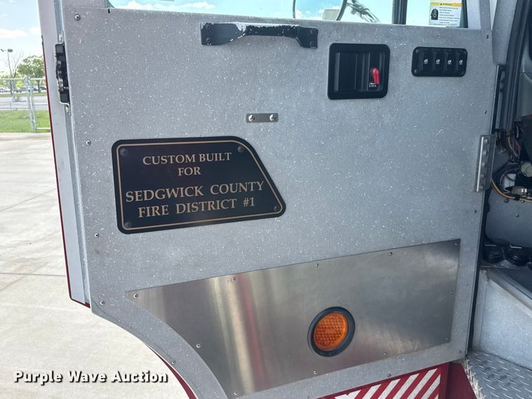 image for item ET1997 2008 Spartan pumper fire truck