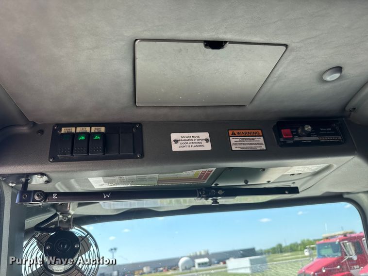 image for item ET1997 2008 Spartan pumper fire truck