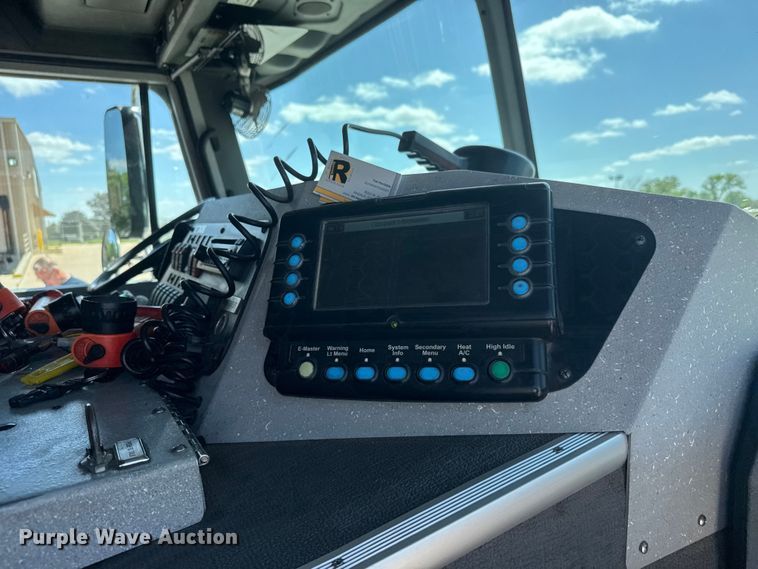 image for item ET1997 2008 Spartan pumper fire truck