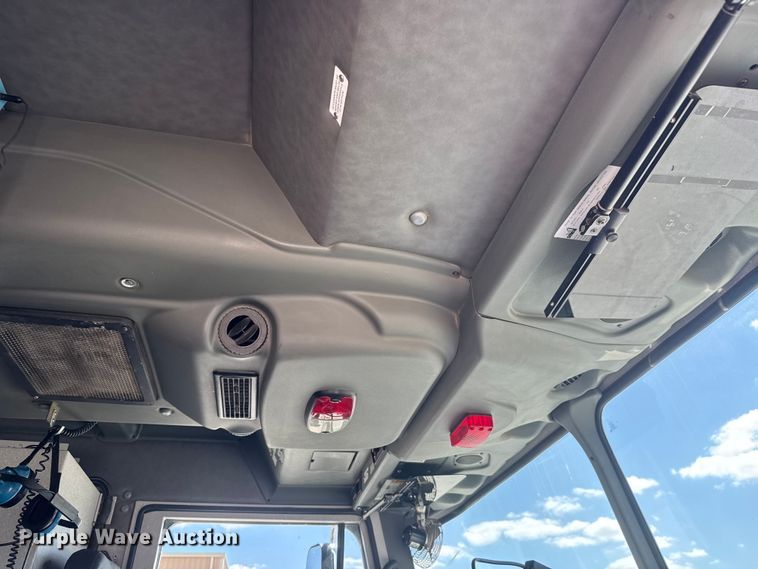 image for item ET1997 2008 Spartan pumper fire truck