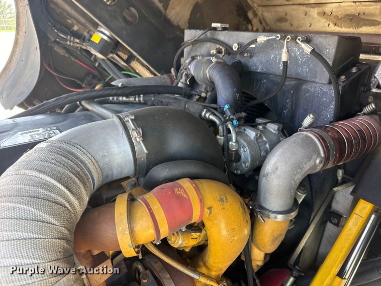 image for item ET1997 2008 Spartan pumper fire truck