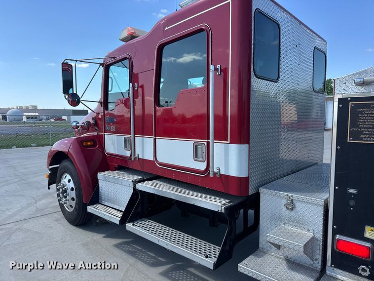 image for item ET1998 2002 Kenworth Pierce Contender pumper fire truck