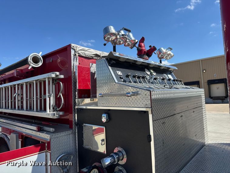 image for item ET1998 2002 Kenworth Pierce Contender pumper fire truck