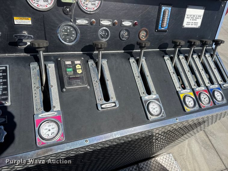 image for item ET1998 2002 Kenworth Pierce Contender pumper fire truck