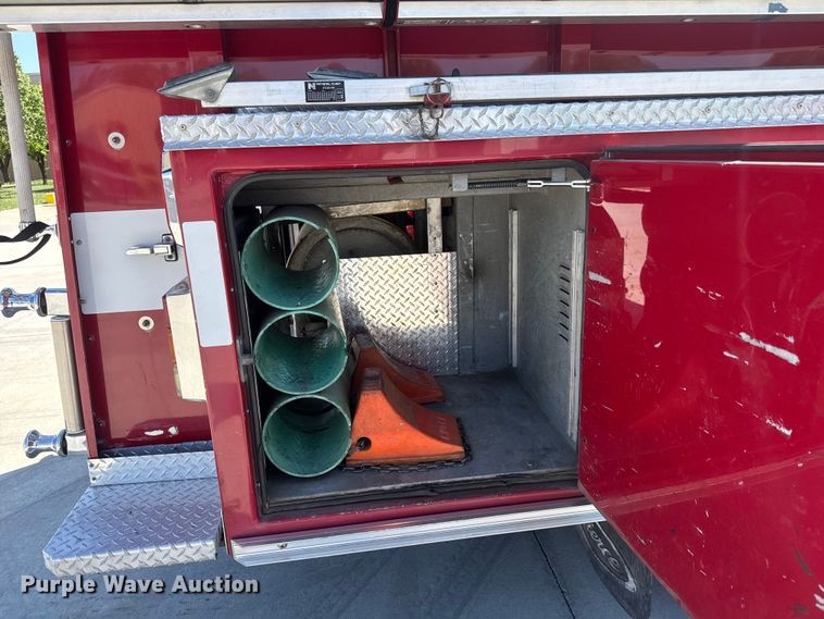 image for item ET1998 2002 Kenworth Pierce Contender pumper fire truck