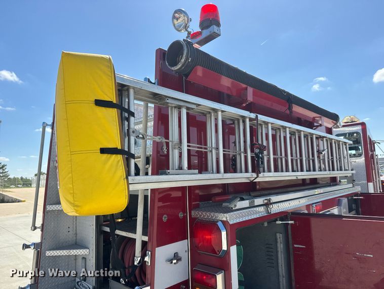 image for item ET1998 2002 Kenworth Pierce Contender pumper fire truck