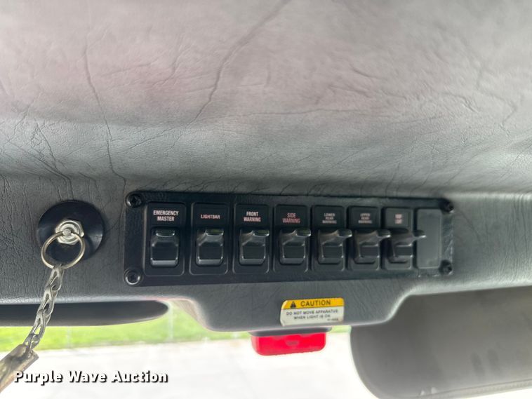 image for item ET1998 2002 Kenworth Pierce Contender pumper fire truck