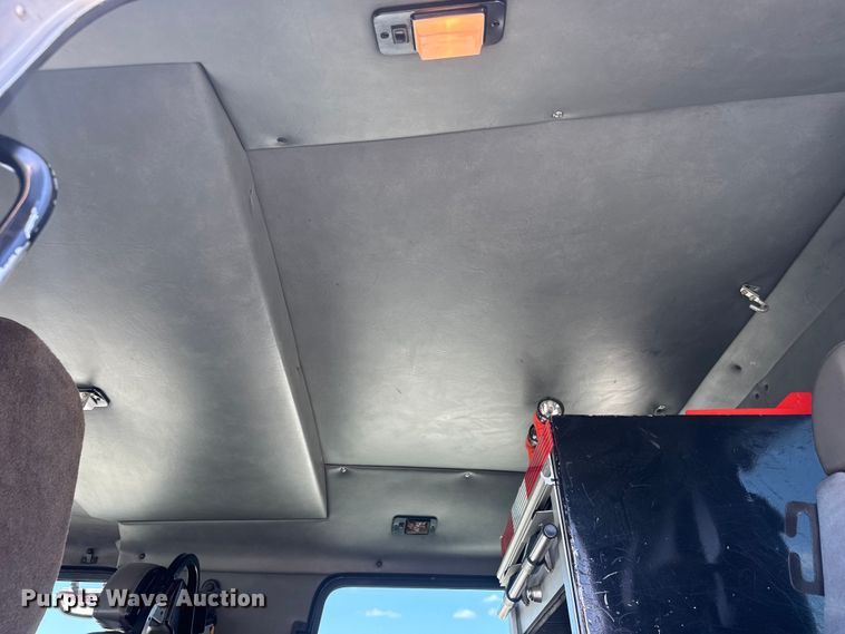 image for item ET1998 2002 Kenworth Pierce Contender pumper fire truck