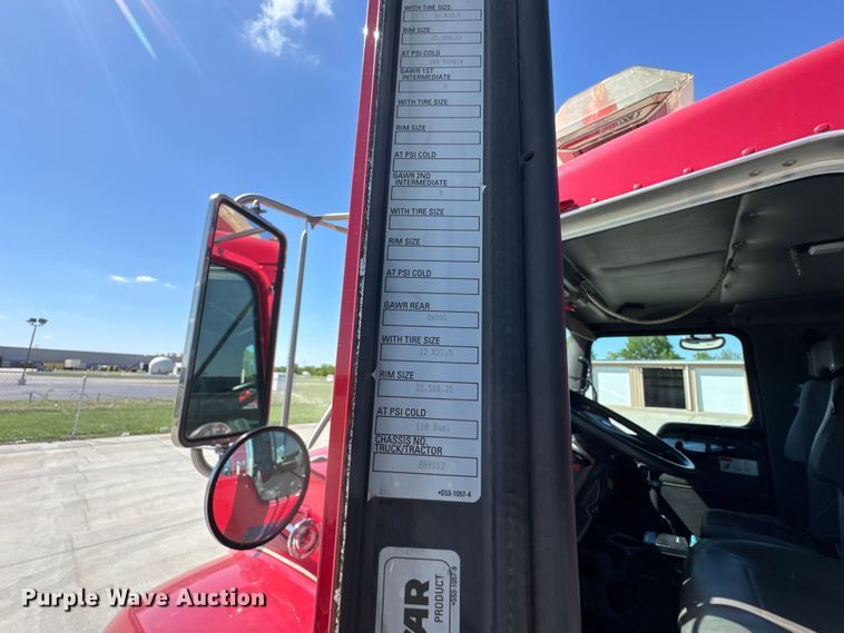 image for item ET1998 2002 Kenworth Pierce Contender pumper fire truck