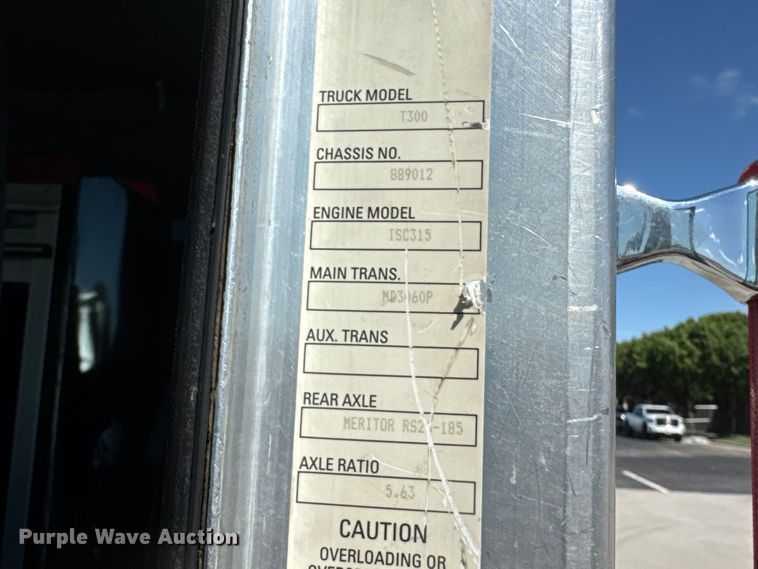 image for item ET1998 2002 Kenworth Pierce Contender pumper fire truck