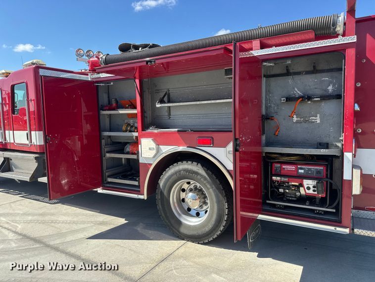 image for item ET1999 2003 Kenworth pumper fire truck