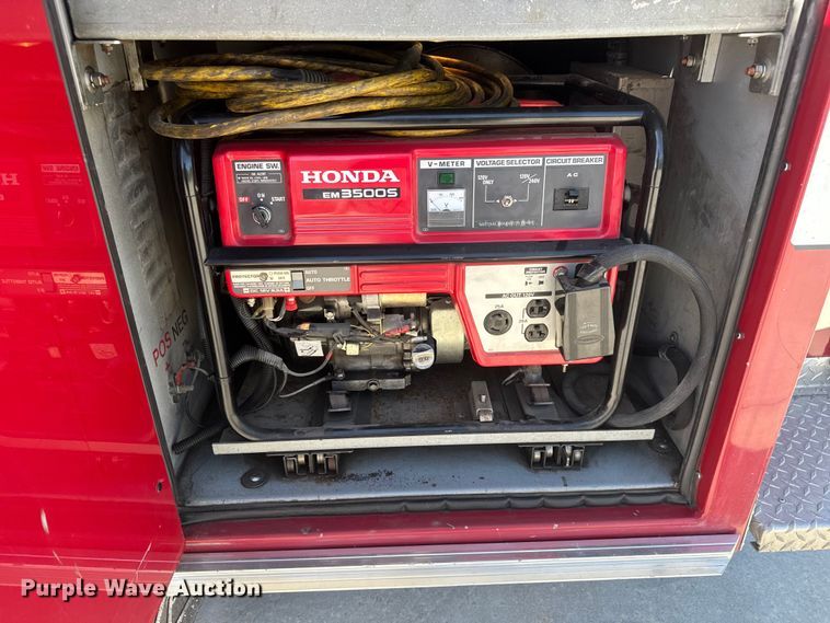 image for item ET1999 2003 Kenworth pumper fire truck