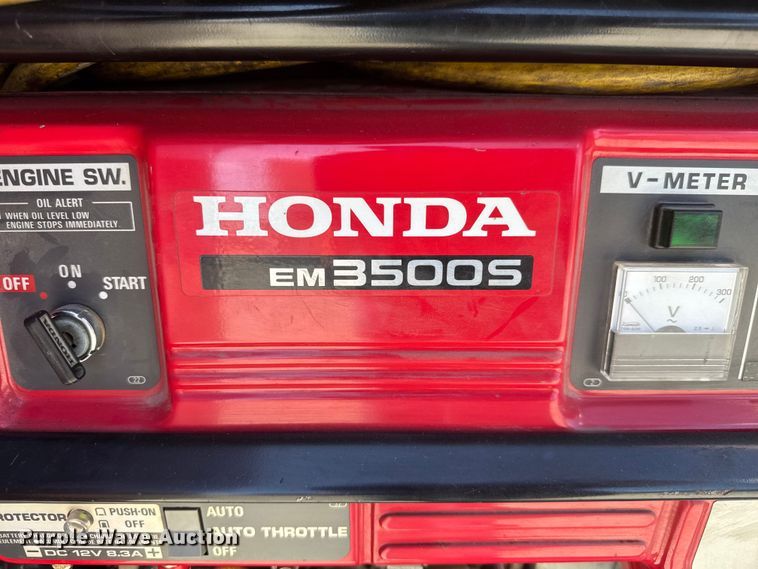 image for item ET1999 2003 Kenworth pumper fire truck