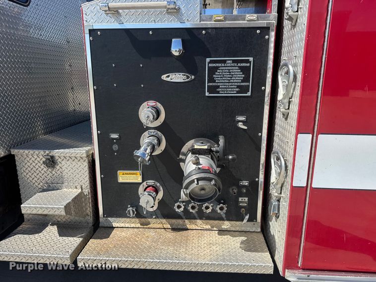 image for item ET1999 2003 Kenworth pumper fire truck