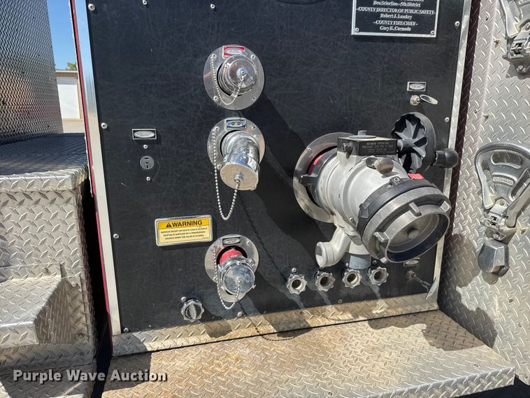 image for item ET1999 2003 Kenworth pumper fire truck