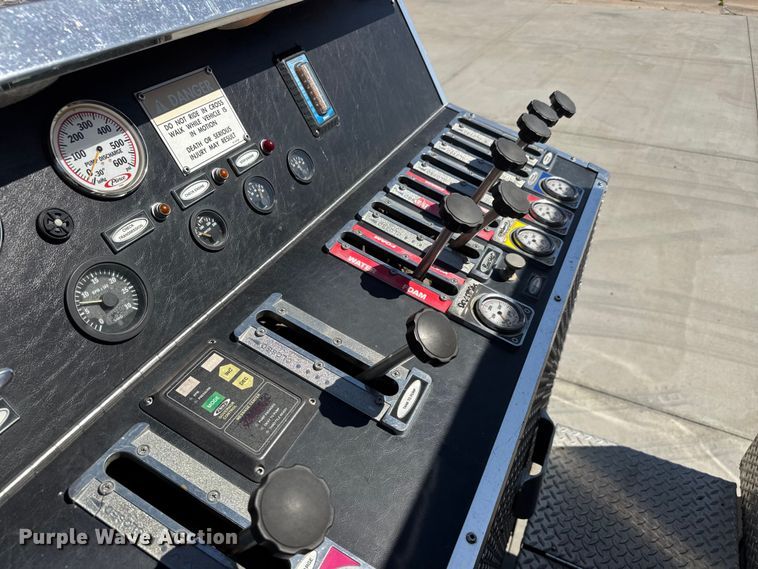 image for item ET1999 2003 Kenworth pumper fire truck