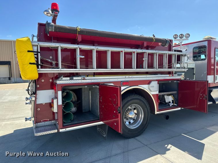 image for item ET1999 2003 Kenworth pumper fire truck