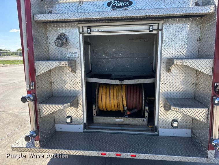 image for item ET1999 2003 Kenworth pumper fire truck