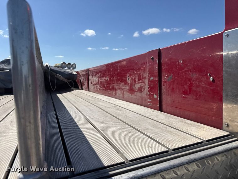 image for item ET1999 2003 Kenworth pumper fire truck