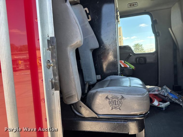 image for item ET1999 2003 Kenworth pumper fire truck