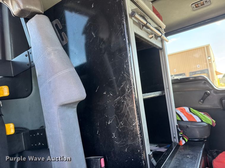 image for item ET1999 2003 Kenworth pumper fire truck