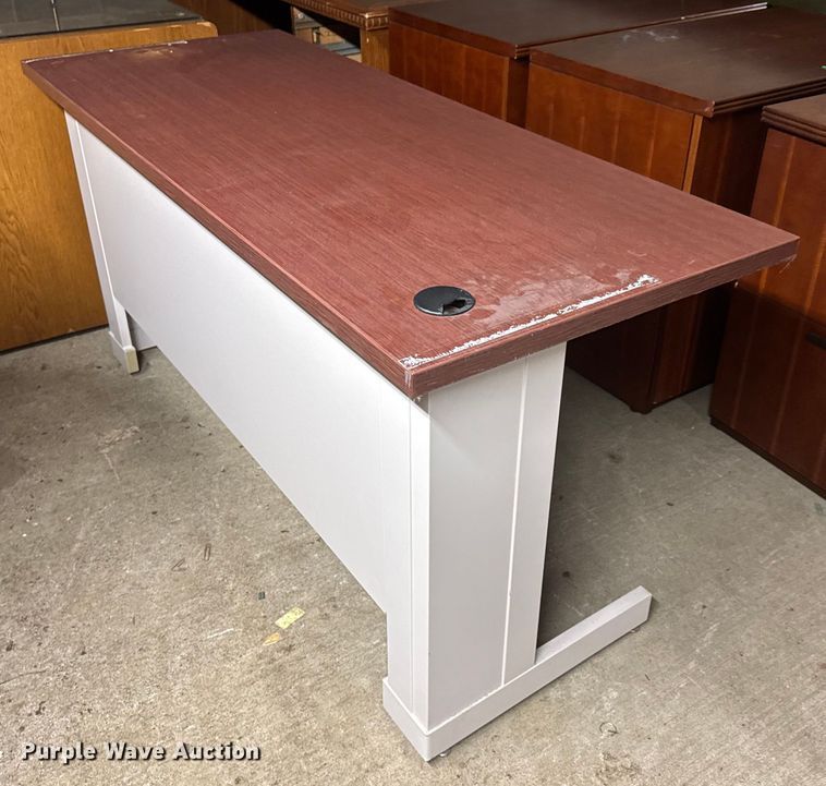 image for item ET4422 Office furniture