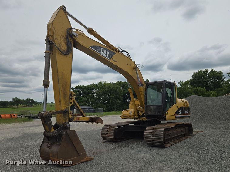 image for item ET5036 2003 Caterpillar 320C L excavator