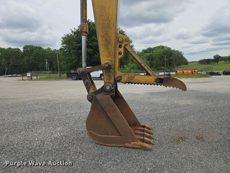image for item ET5036 2003 Caterpillar 320C L excavator