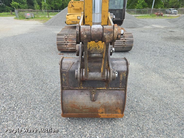 image for item ET5036 2003 Caterpillar 320C L excavator