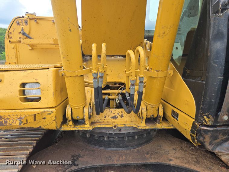 image for item ET5036 2003 Caterpillar 320C L excavator