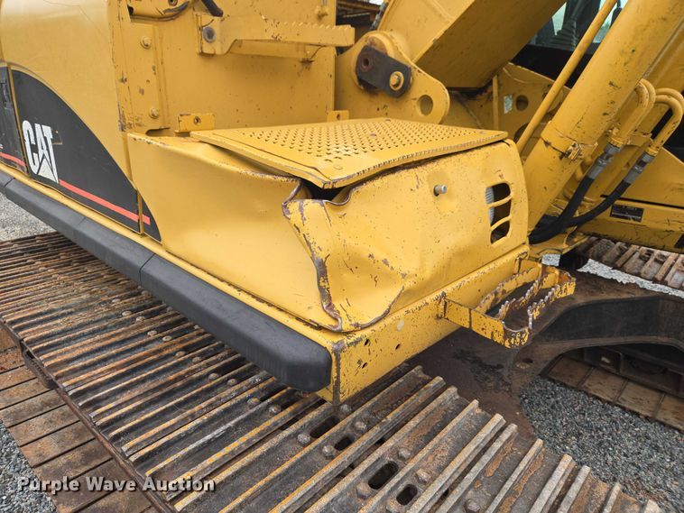 image for item ET5036 2003 Caterpillar 320C L excavator