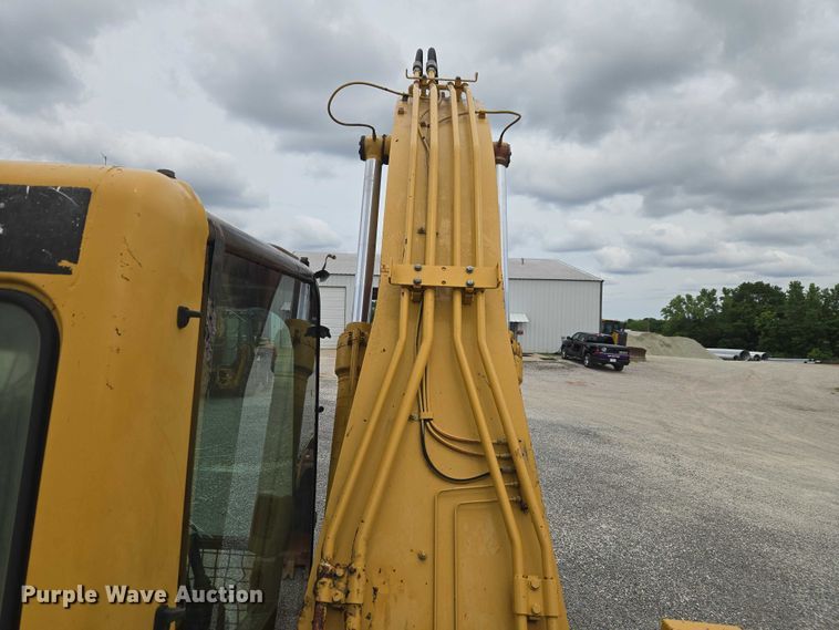 image for item ET5036 2003 Caterpillar 320C L excavator