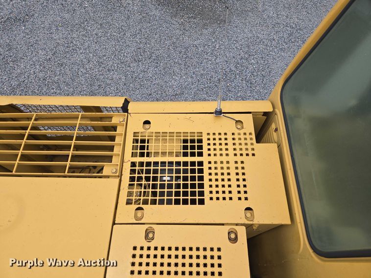image for item ET5036 2003 Caterpillar 320C L excavator