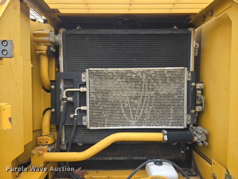 image for item ET5036 2003 Caterpillar 320C L excavator