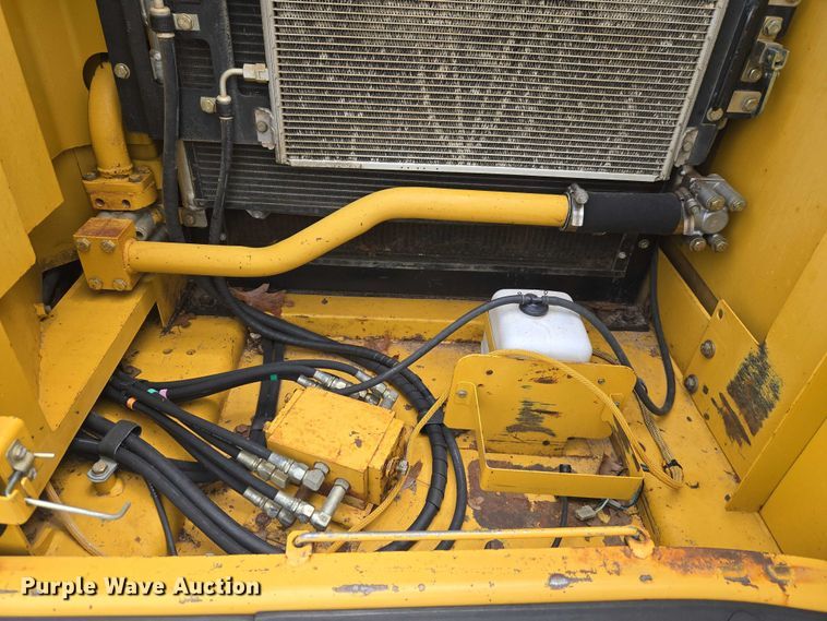 image for item ET5036 2003 Caterpillar 320C L excavator