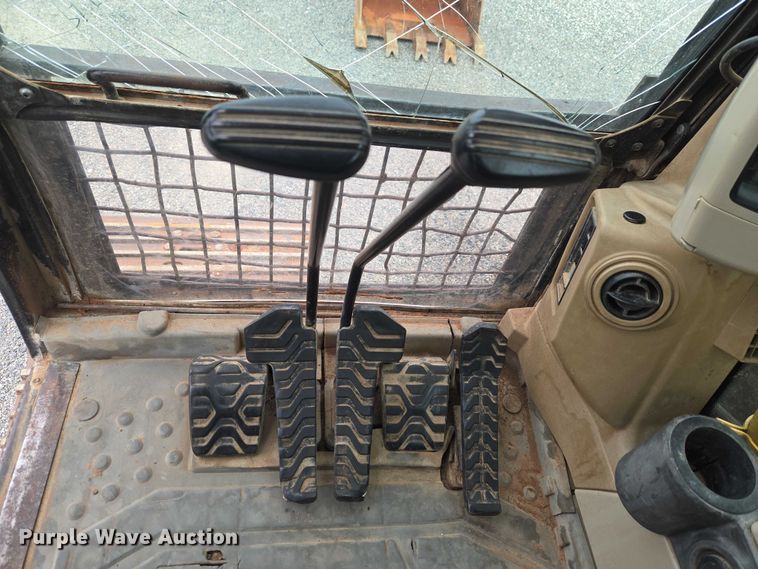 image for item ET5036 2003 Caterpillar 320C L excavator
