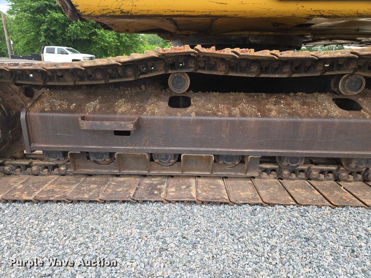 image for item ET5036 2003 Caterpillar 320C L excavator